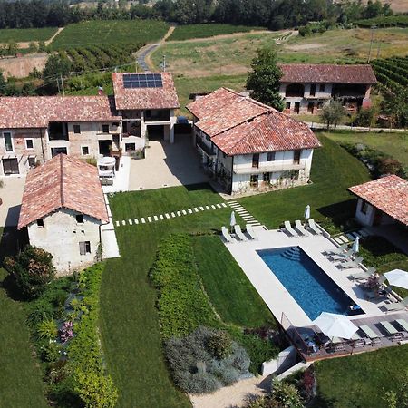 Villa Relais Chiarene à Novello Extérieur photo