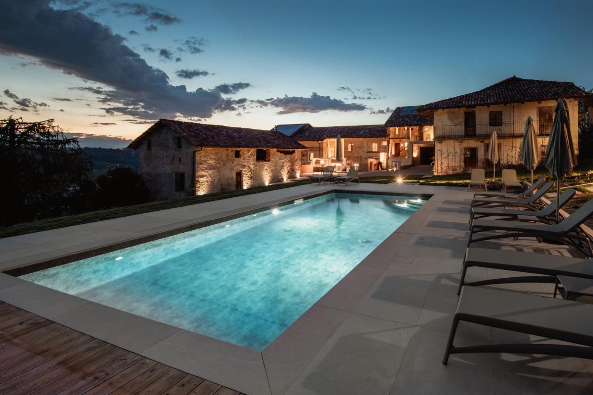 Villa Relais Chiarene à Novello Extérieur photo