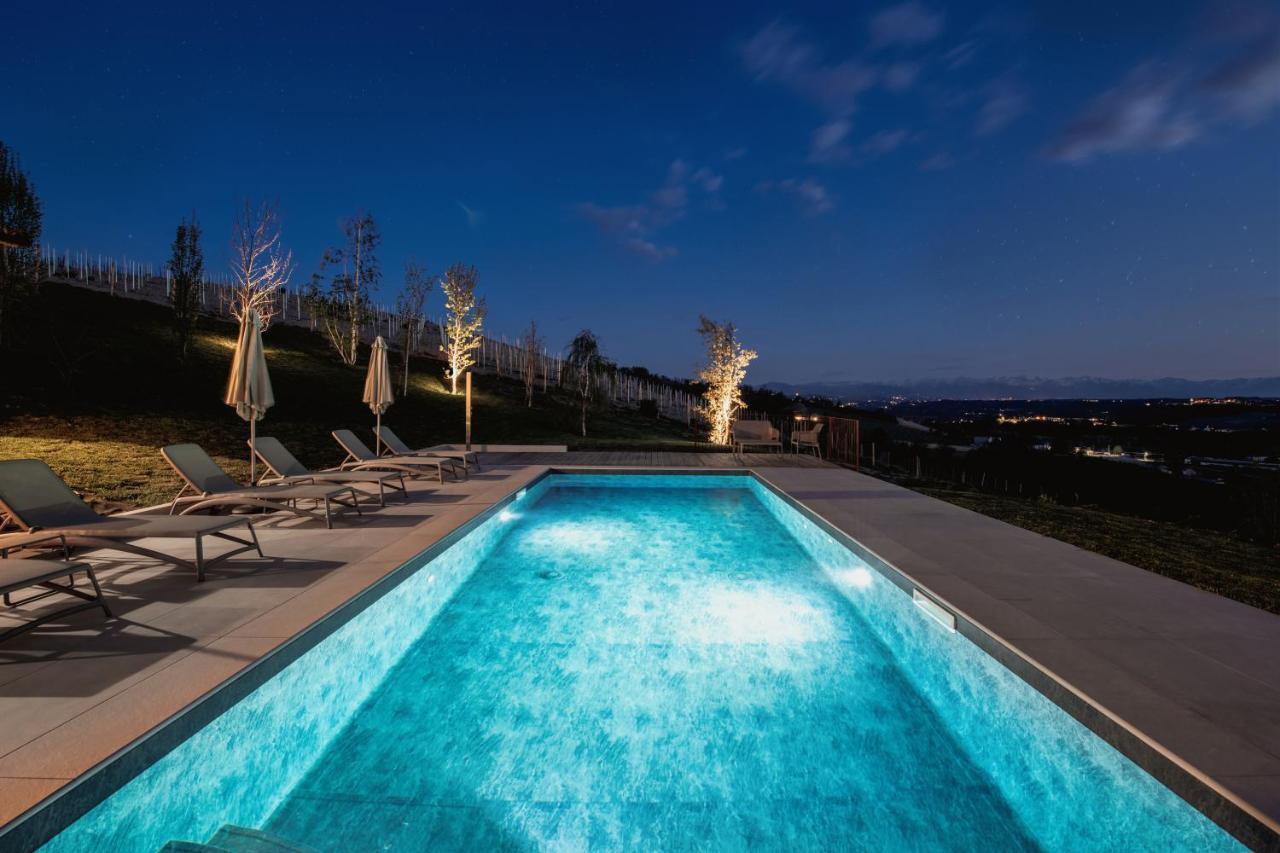 Villa Relais Chiarene à Novello Extérieur photo