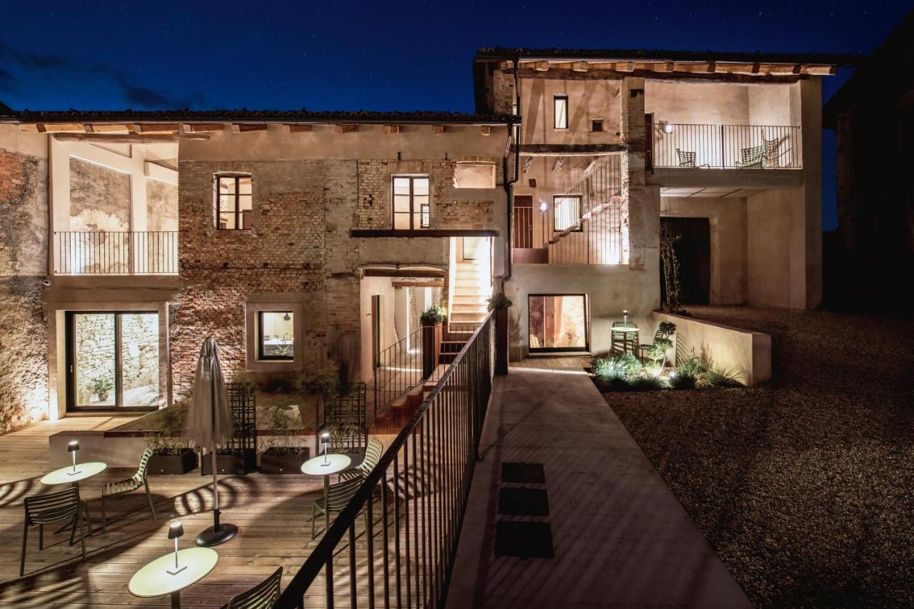 Villa Relais Chiarene à Novello Extérieur photo